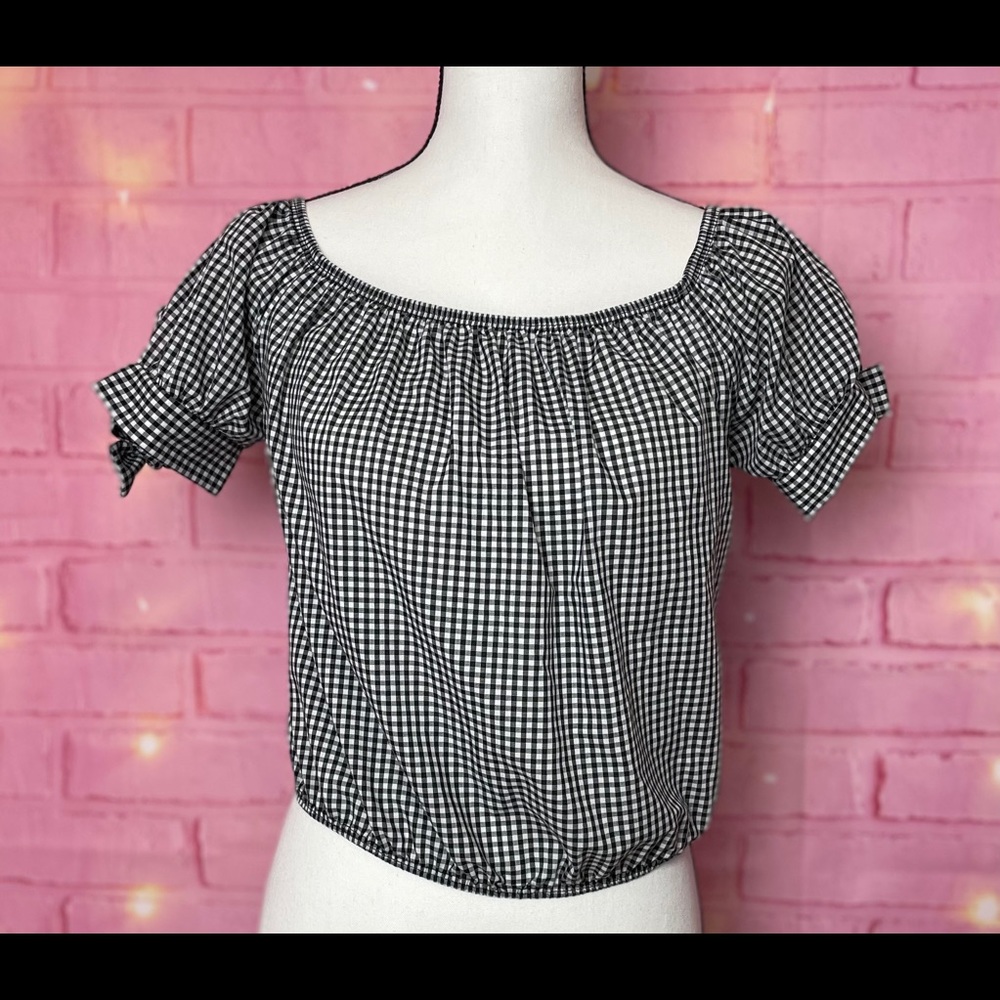 A’gaci Cropped Top Tie Short Sleeve Size Large
